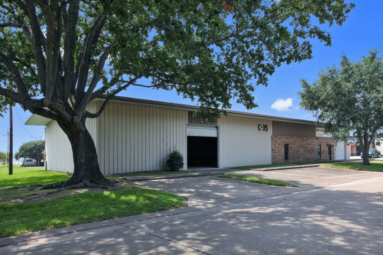 2602 Moss Lane
